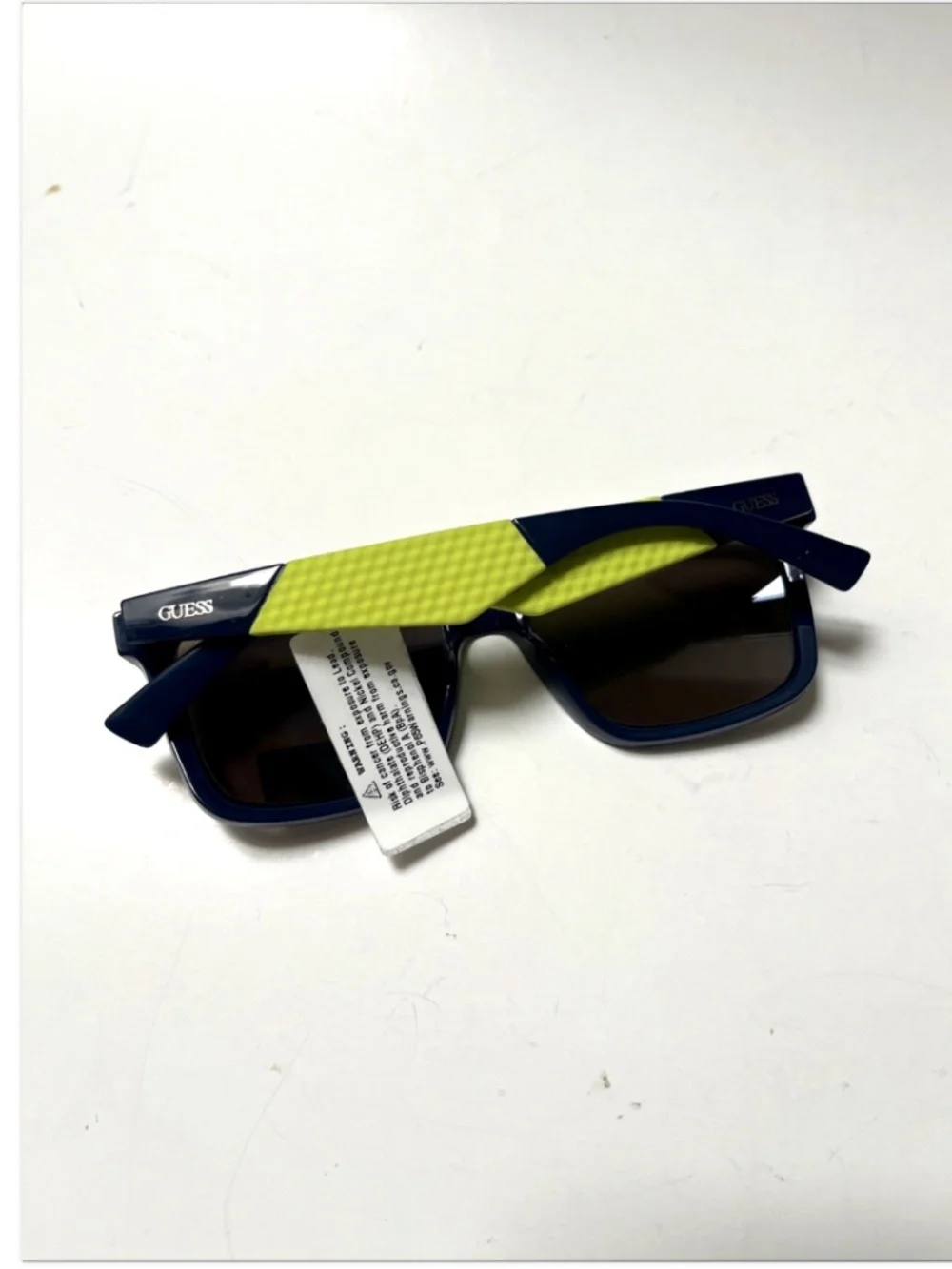 New GUESS Classic Sunglasses GO00067 Acetate Navy Blue Iridescent Lens Green